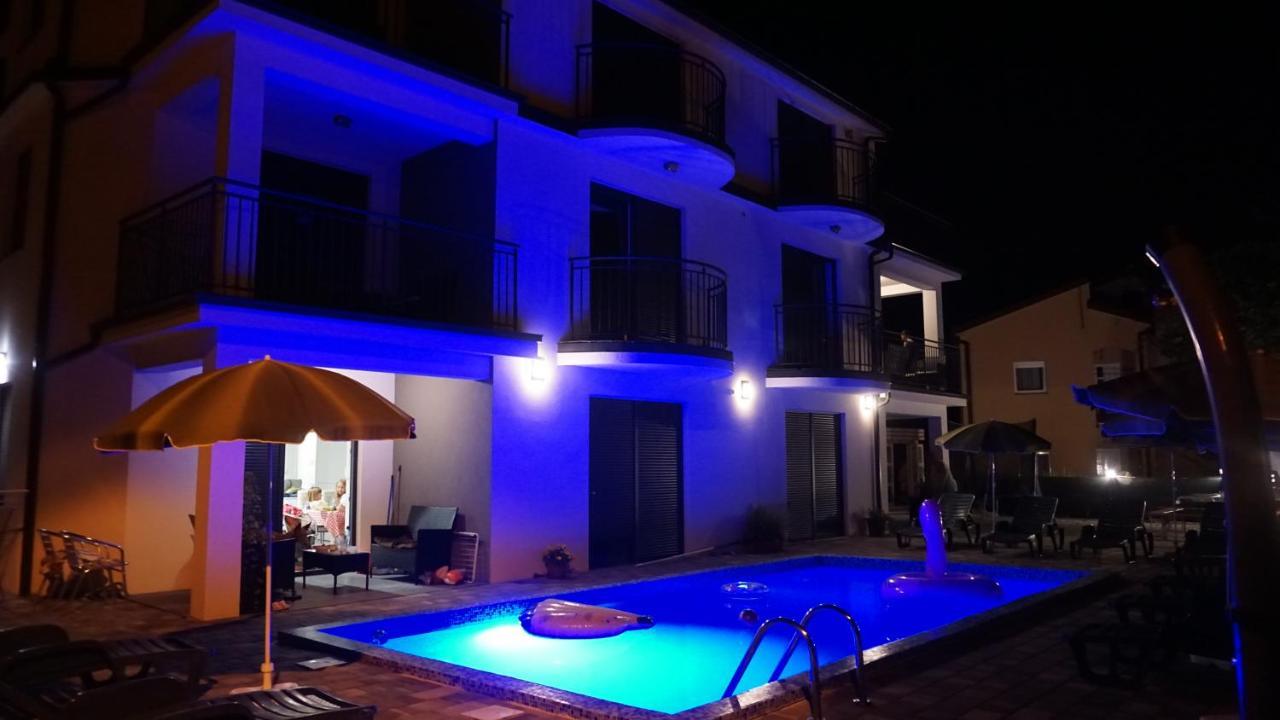 Apartmani Zaric Malinska Exterior foto